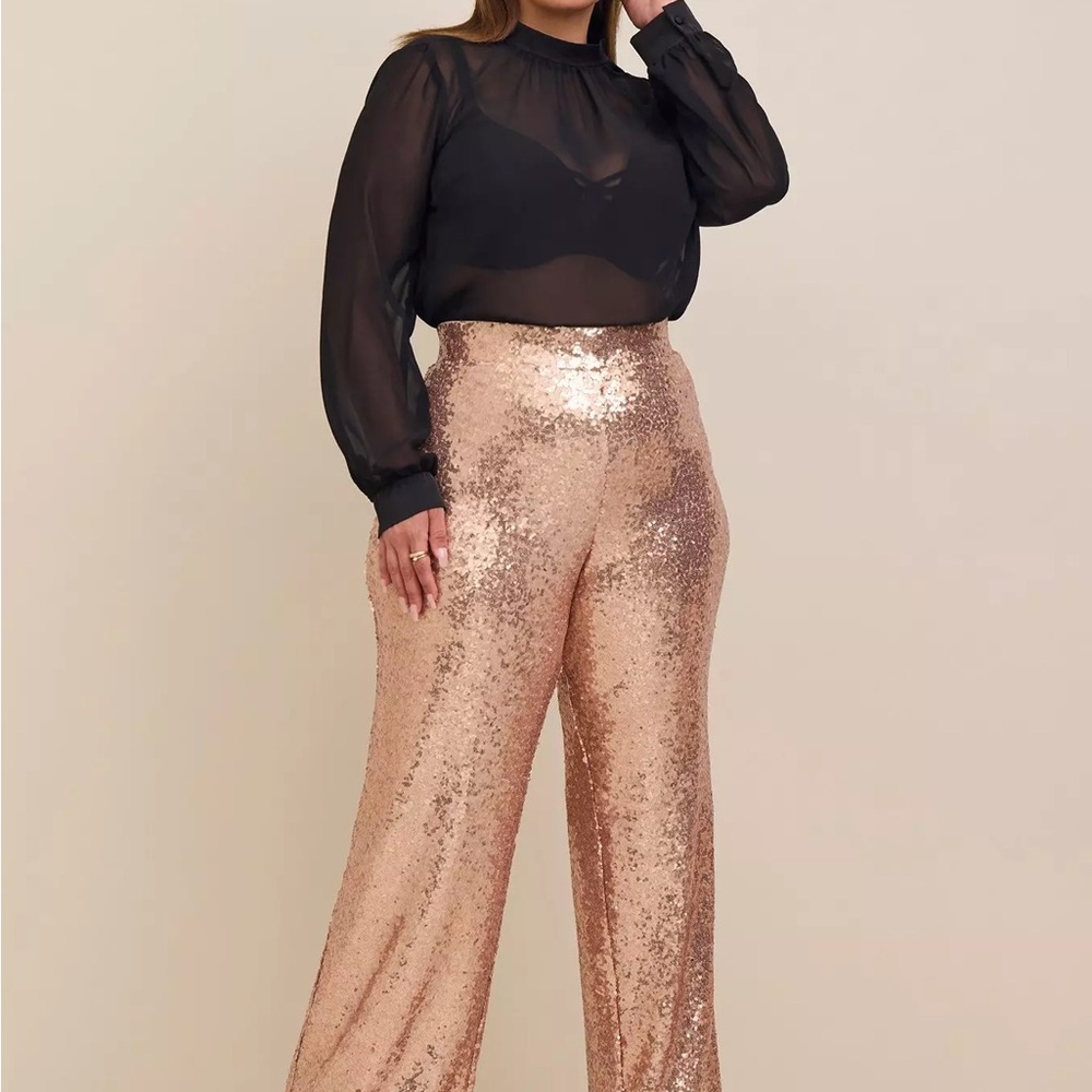 Torrid Pull-On Wide Leg Rose Gold Sequin High-Rise Pant Sz. 5